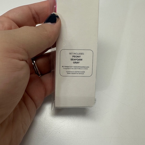 Set of 3 Erin Condren Colorful Dual Tip Markers. NEW - Picture 2 of 2